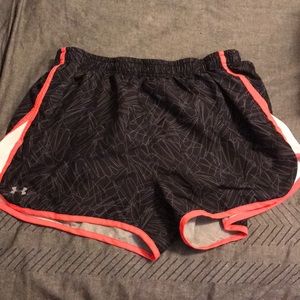 Running shorts